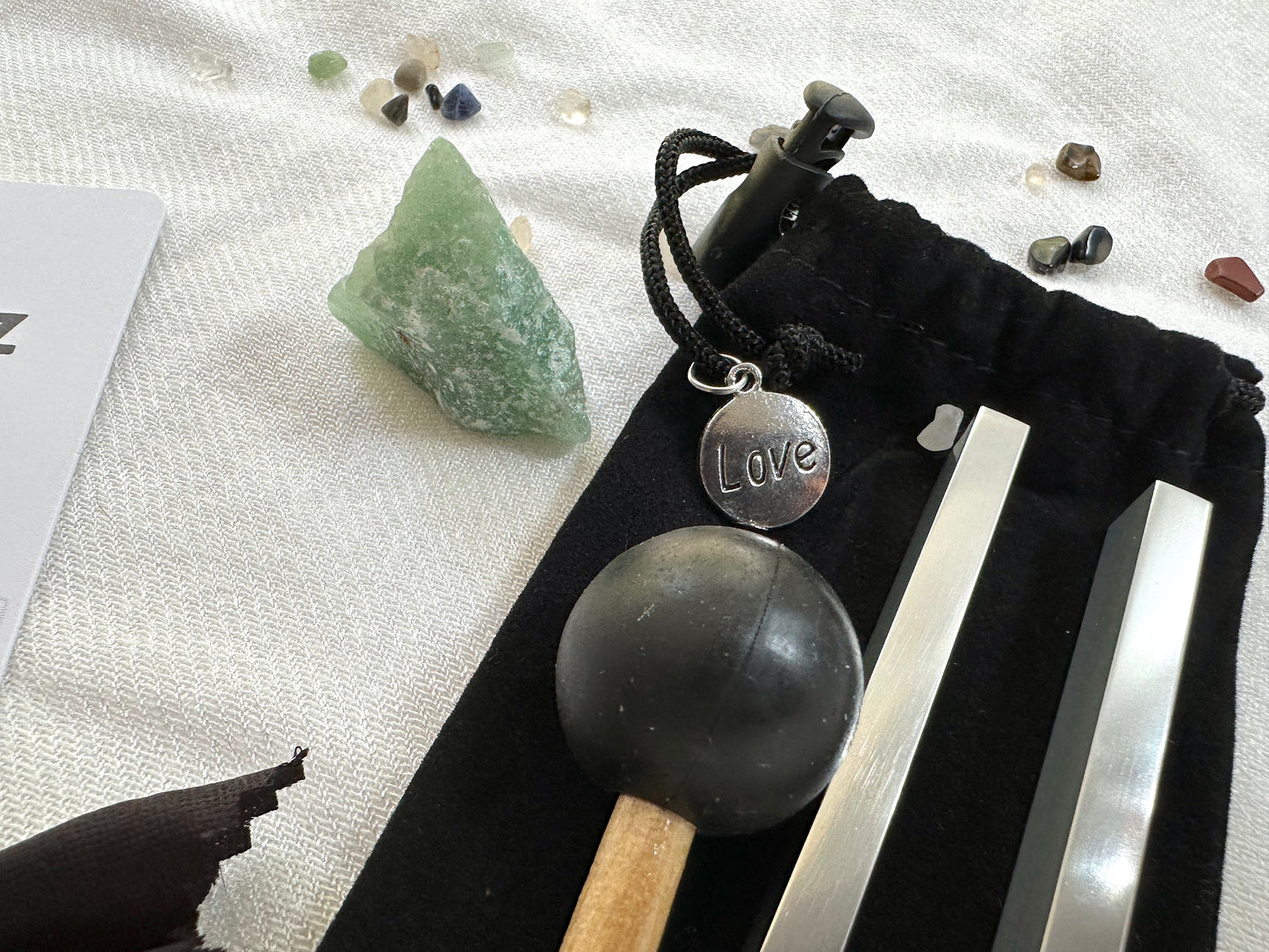 528 Hz Tuning Fork and Aventurine Crystal | Love Frequency | Heart Chakra Healing