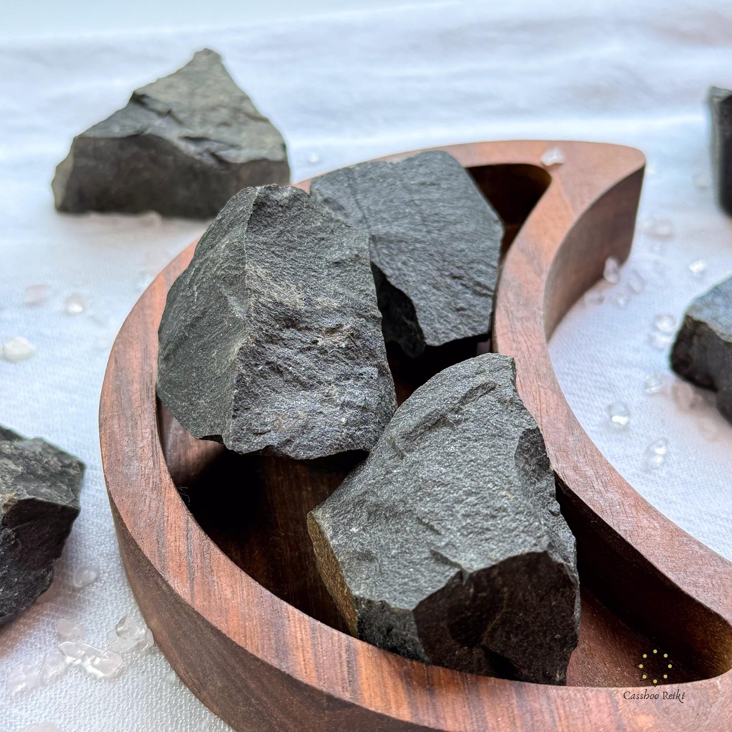 Basalt, rough | Rock for Grounding, Stability and Growth in times of Change and Chaos | Root Chakra Stone | Stone for Aries