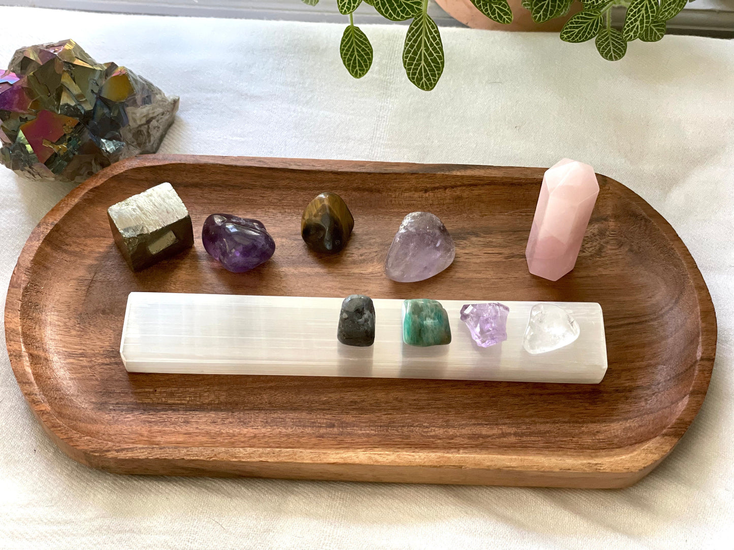 Selenite charger station 8-inch long