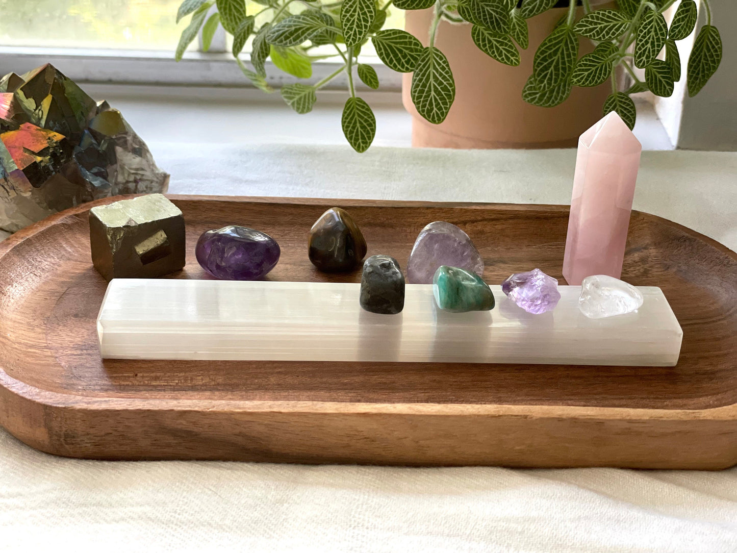 Selenite charger station 8-inch long