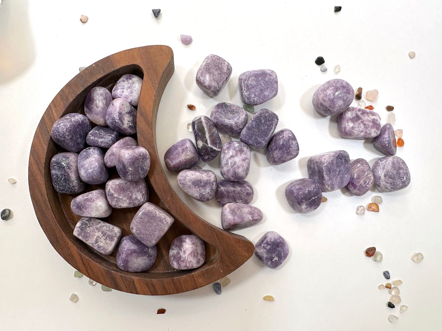 Tumbled Lepidolite Crystal | Cristal for Indigo Children | Crystal for Eccentricity