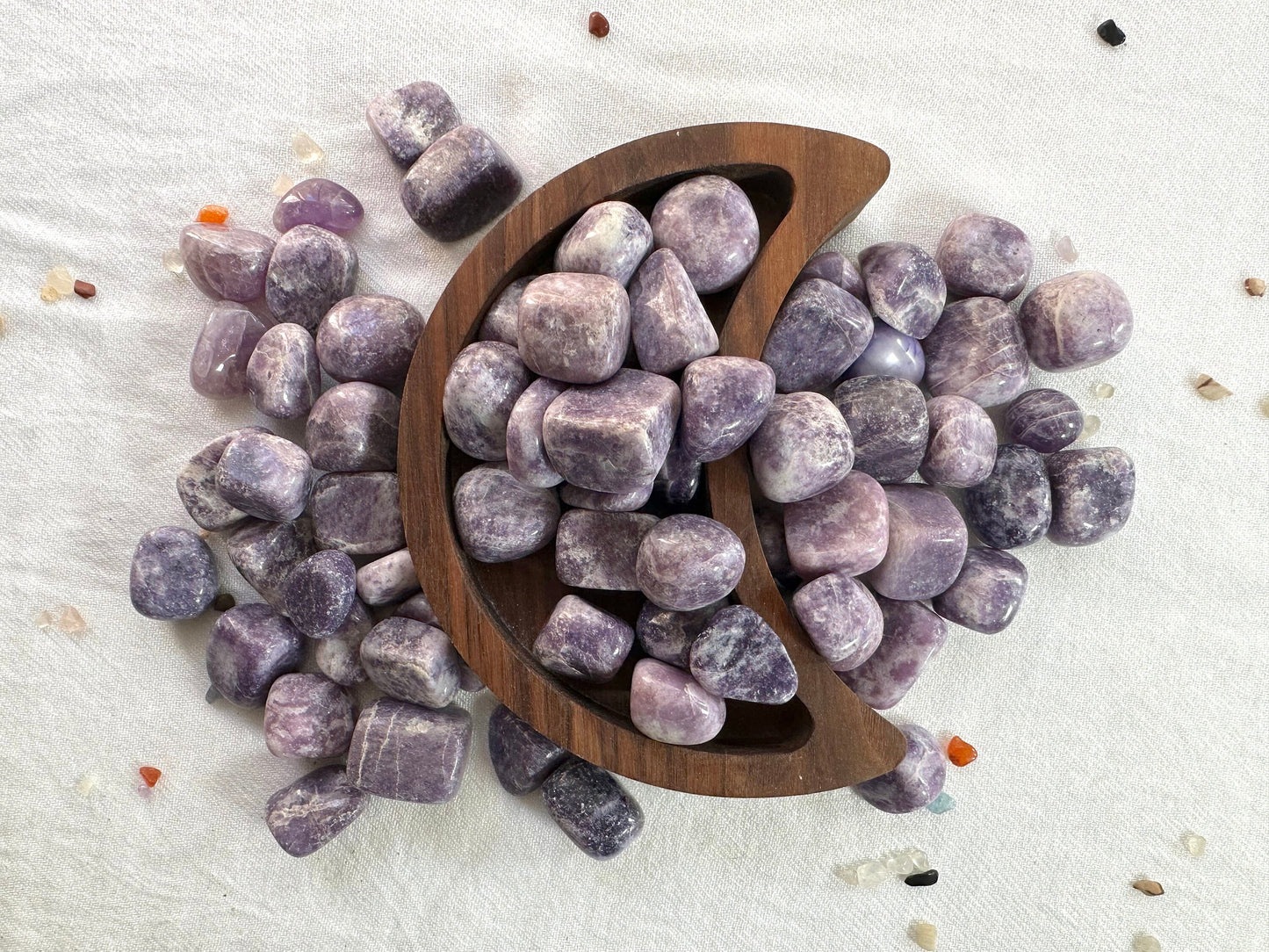 Tumbled Lepidolite Crystal | Cristal for Indigo Children | Crystal for Eccentricity