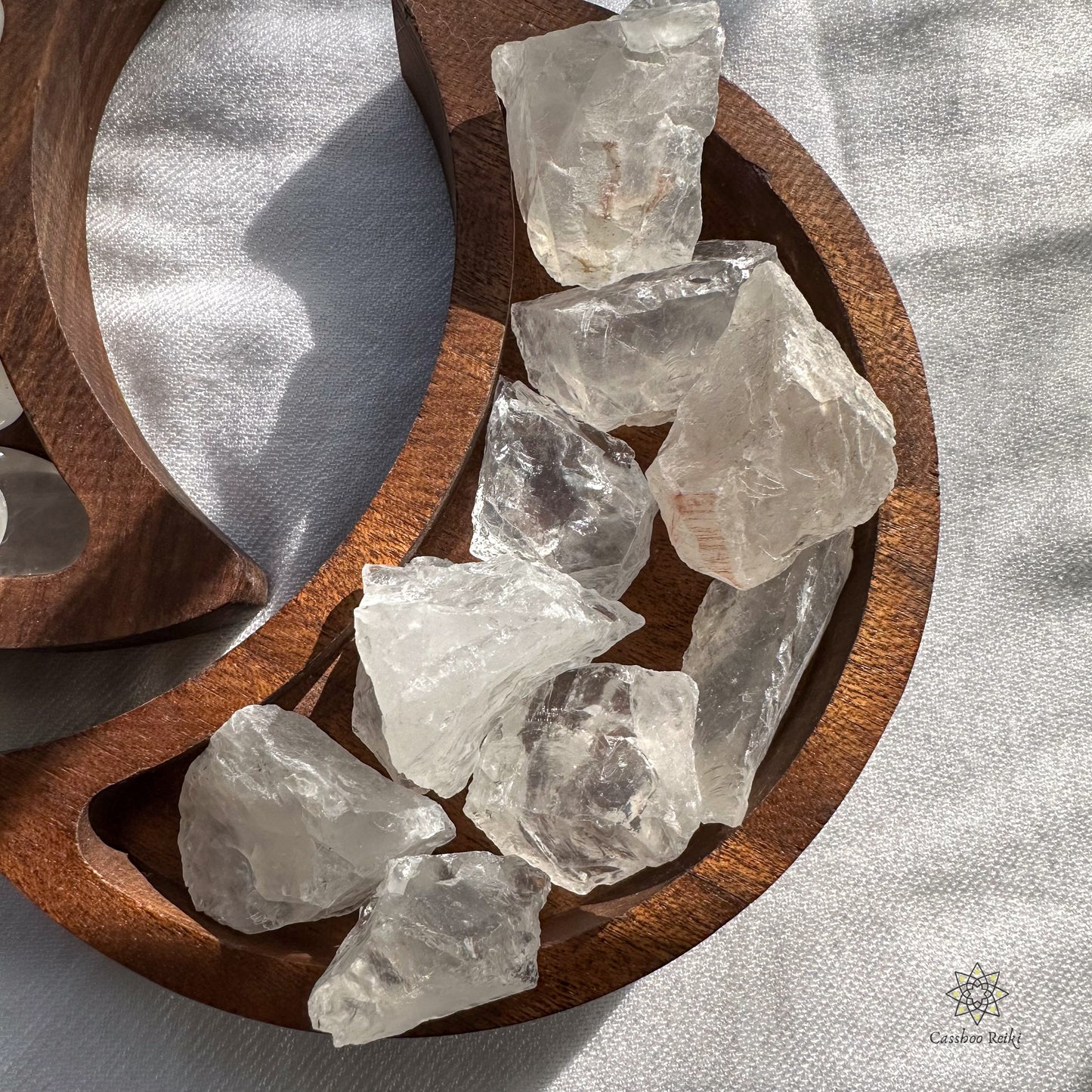 Girasol Quartz | Opalescent Quartz | Crystal for Reiki Practice and Clarity of Thought