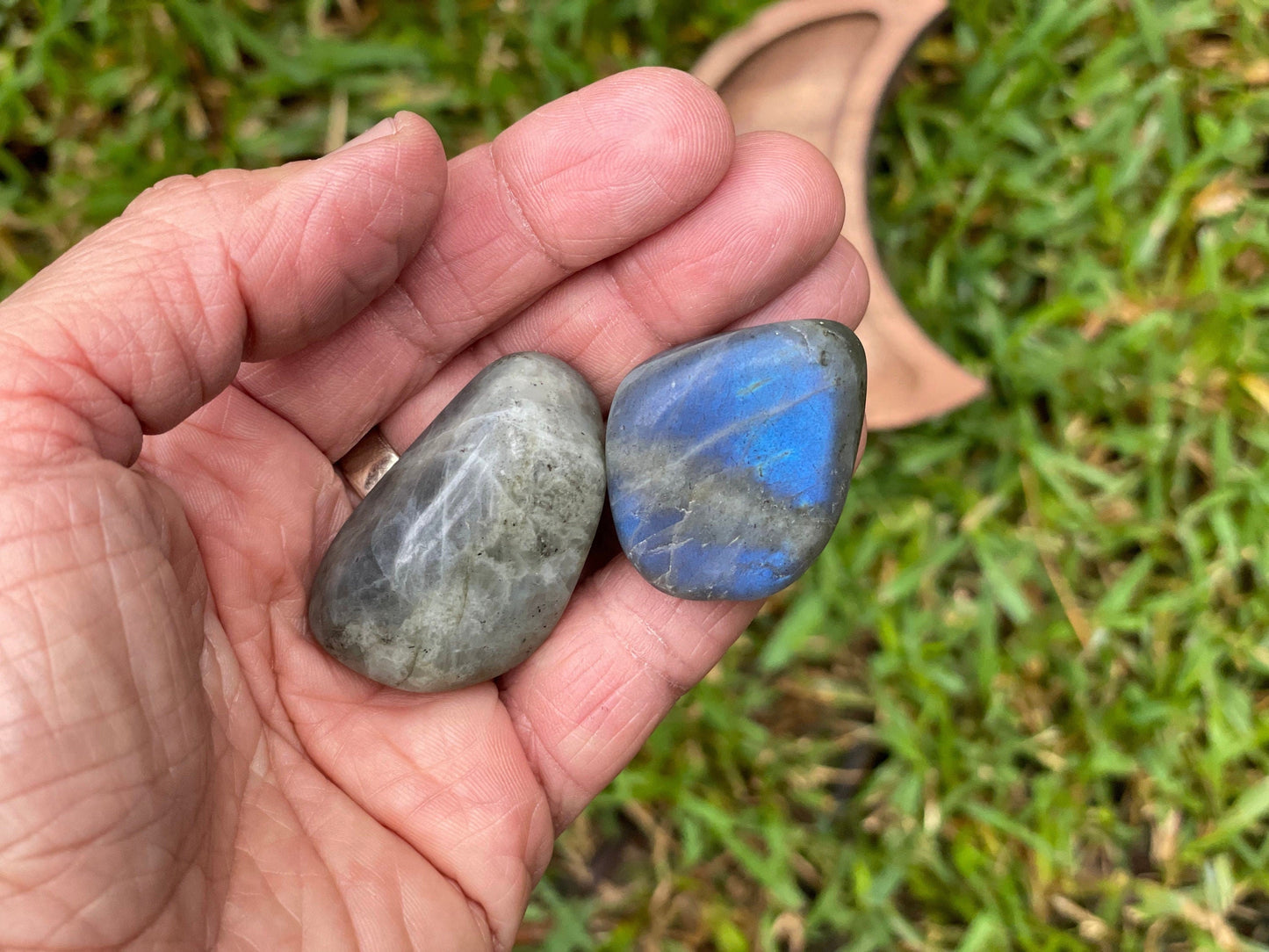 Labradorite Tumbled or Rough