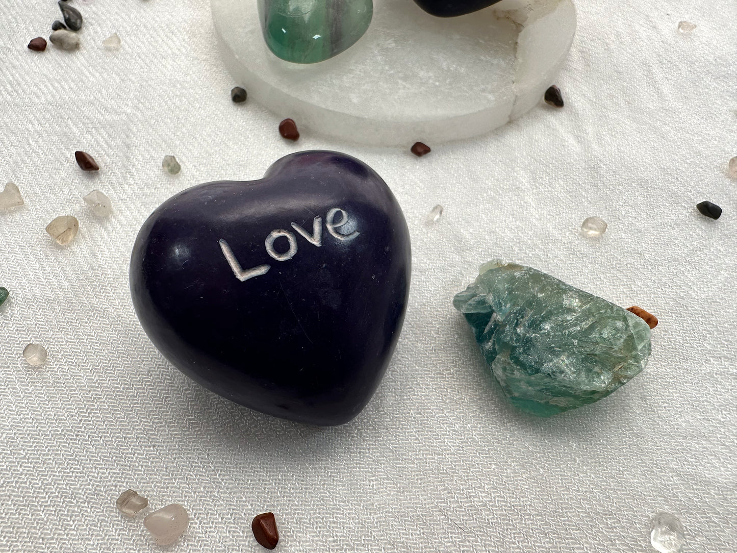 LOVE CELEBRATIONS. Friendship. 2-piece set of Fluorite and soapstone heart