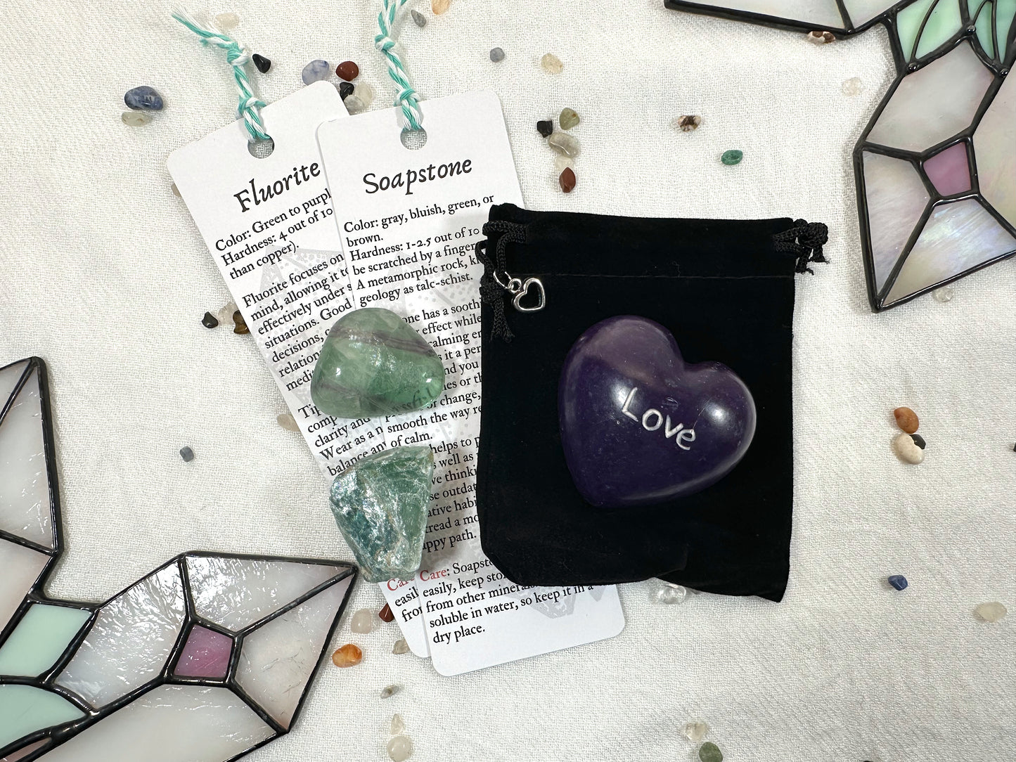 LOVE CELEBRATIONS. Friendship. 2-piece set of Fluorite and soapstone heart