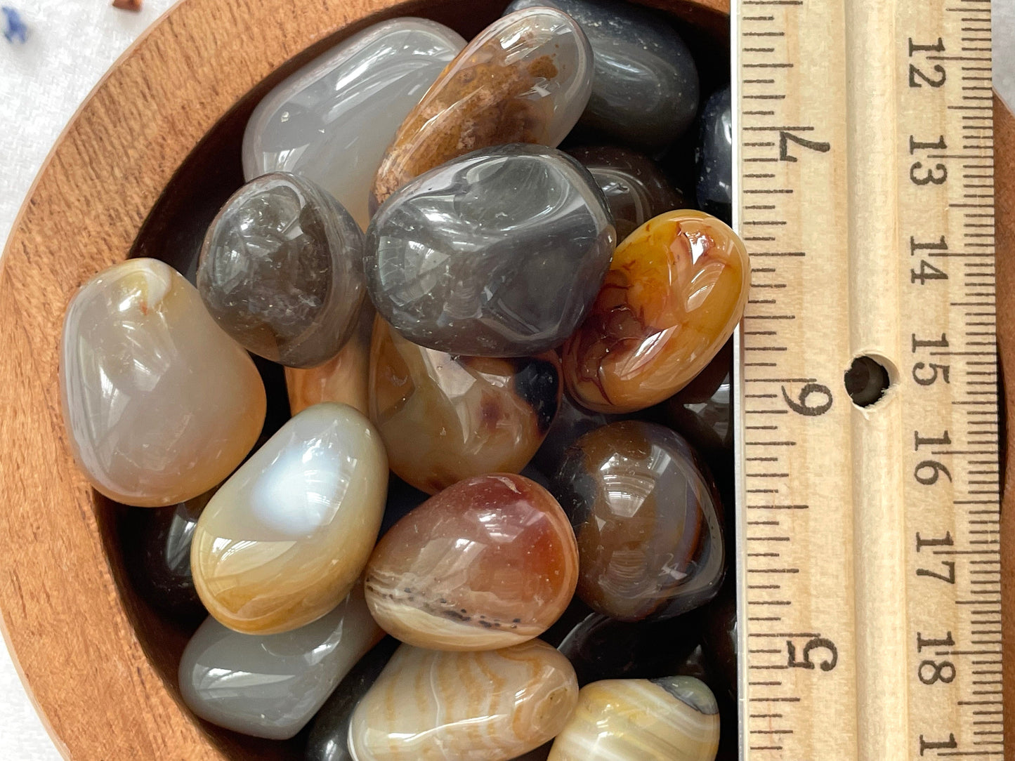 Natural Agate, tumbled