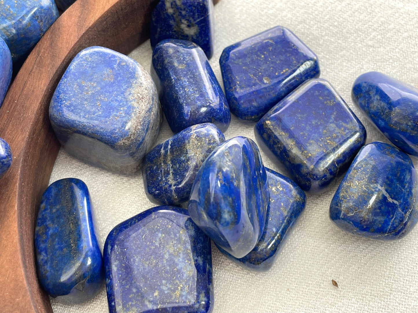 Tumbled Lapis Lazuli. Extra Quality | Wisdom Keeper Stone